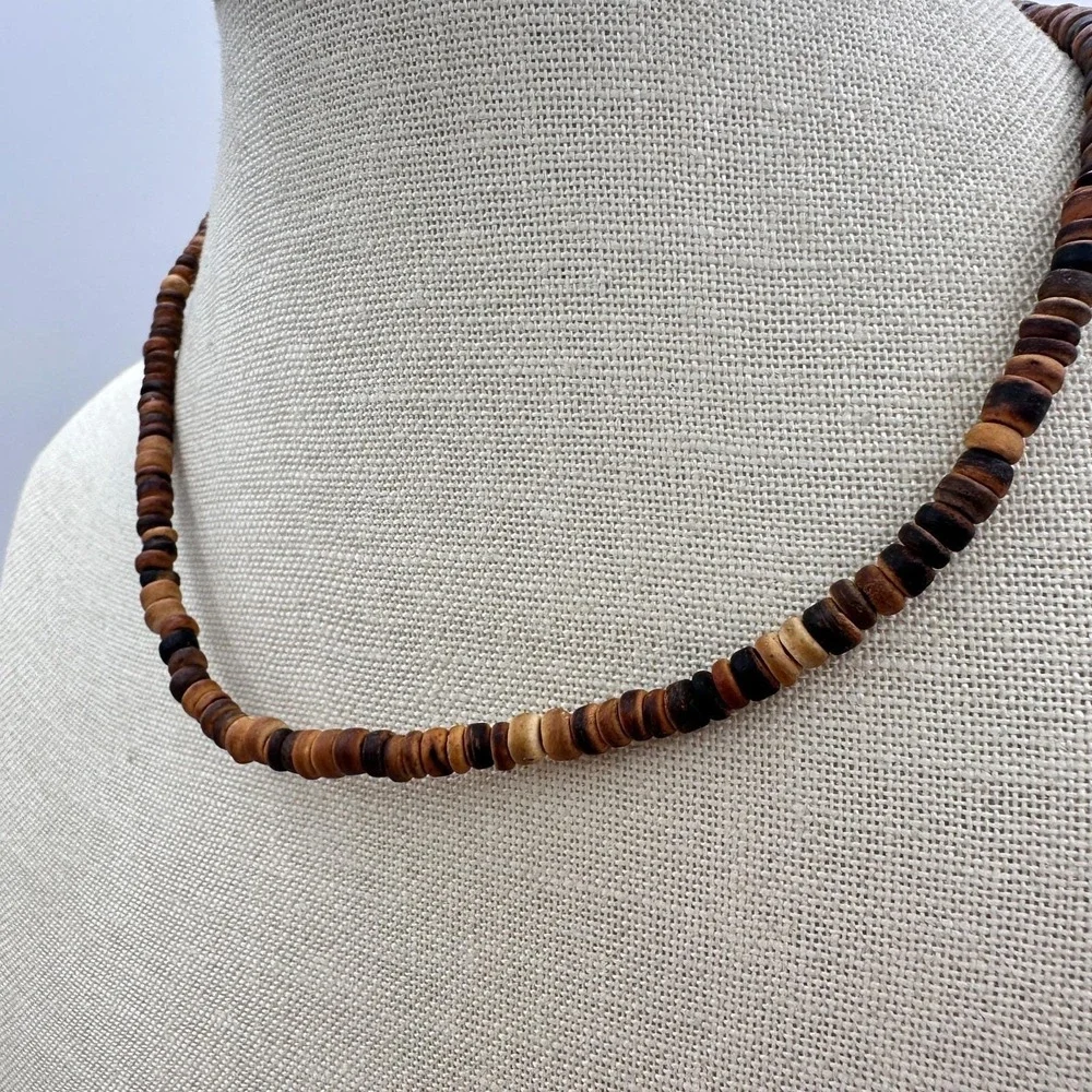 Vintage 90s‎ Wooden Heishe Beaded Necklace Women's Minimalist Retro Jewelry Boho
